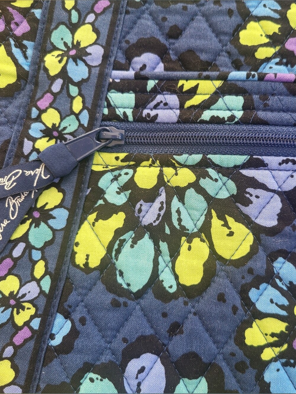 Vera Bradley Quilted Crossbody - Indigo Pop - Picture 2 of 9